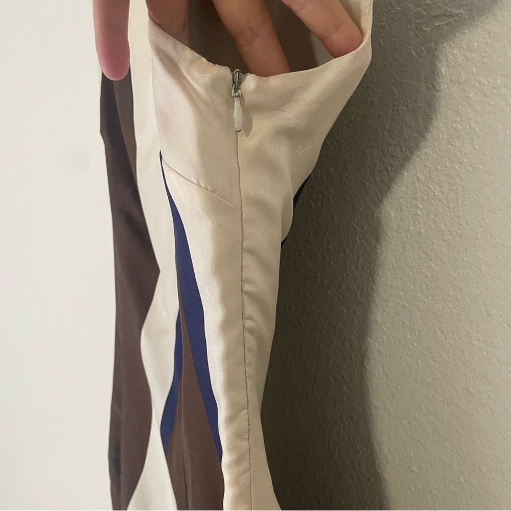 ❤️ 3 for $18 ❤️ Silky, Sexy Zara Sheath Dress - Picture 3 of 6